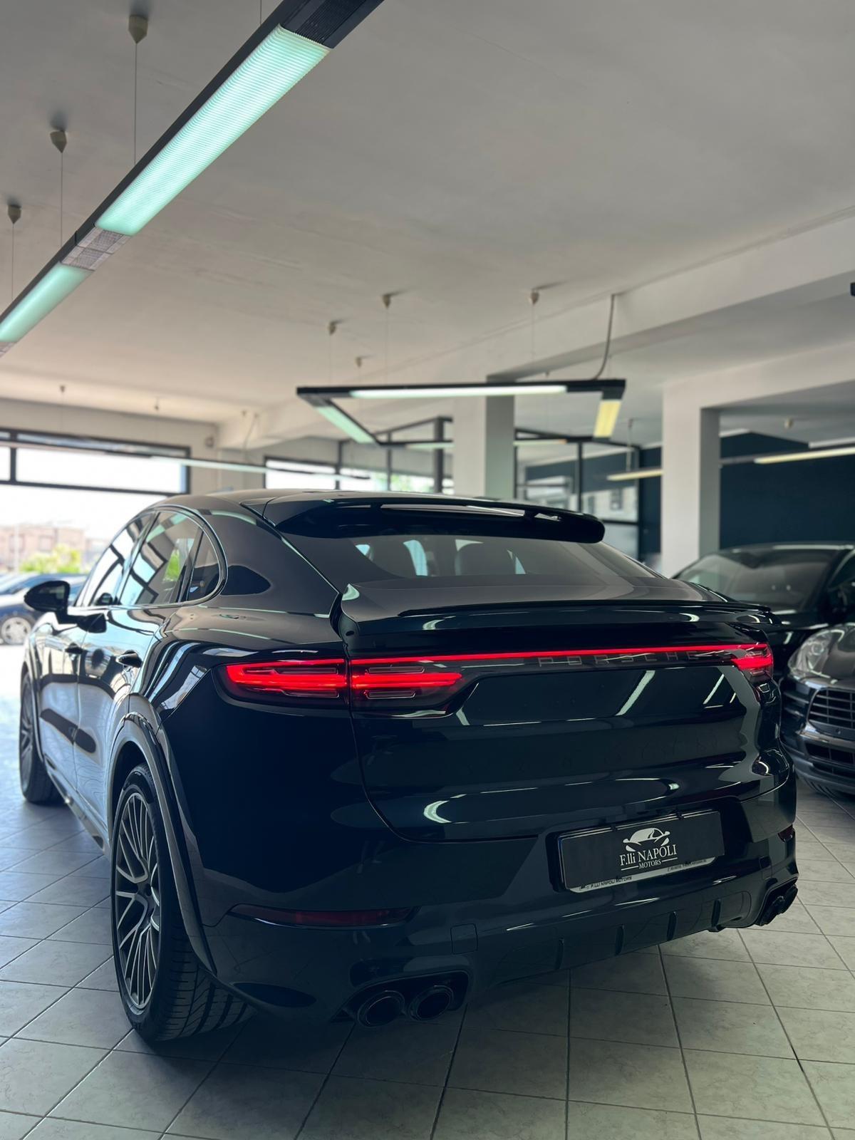 Porsche Cayenne Coupé 3.0 V6 Platinum Edition