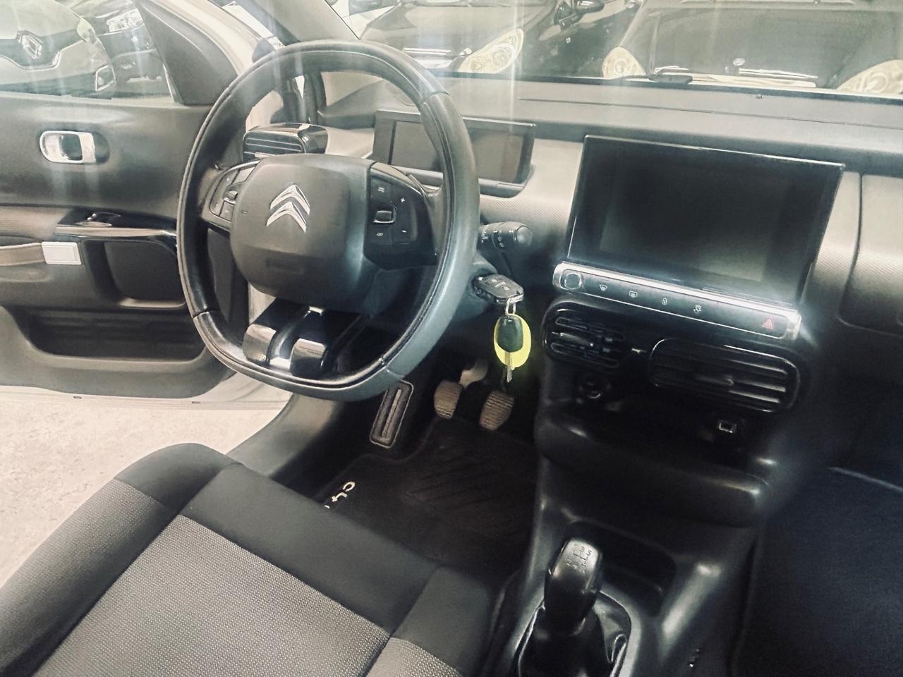 Citroen C4 Cactus 1200 puretech 82cv SHINE EURO6