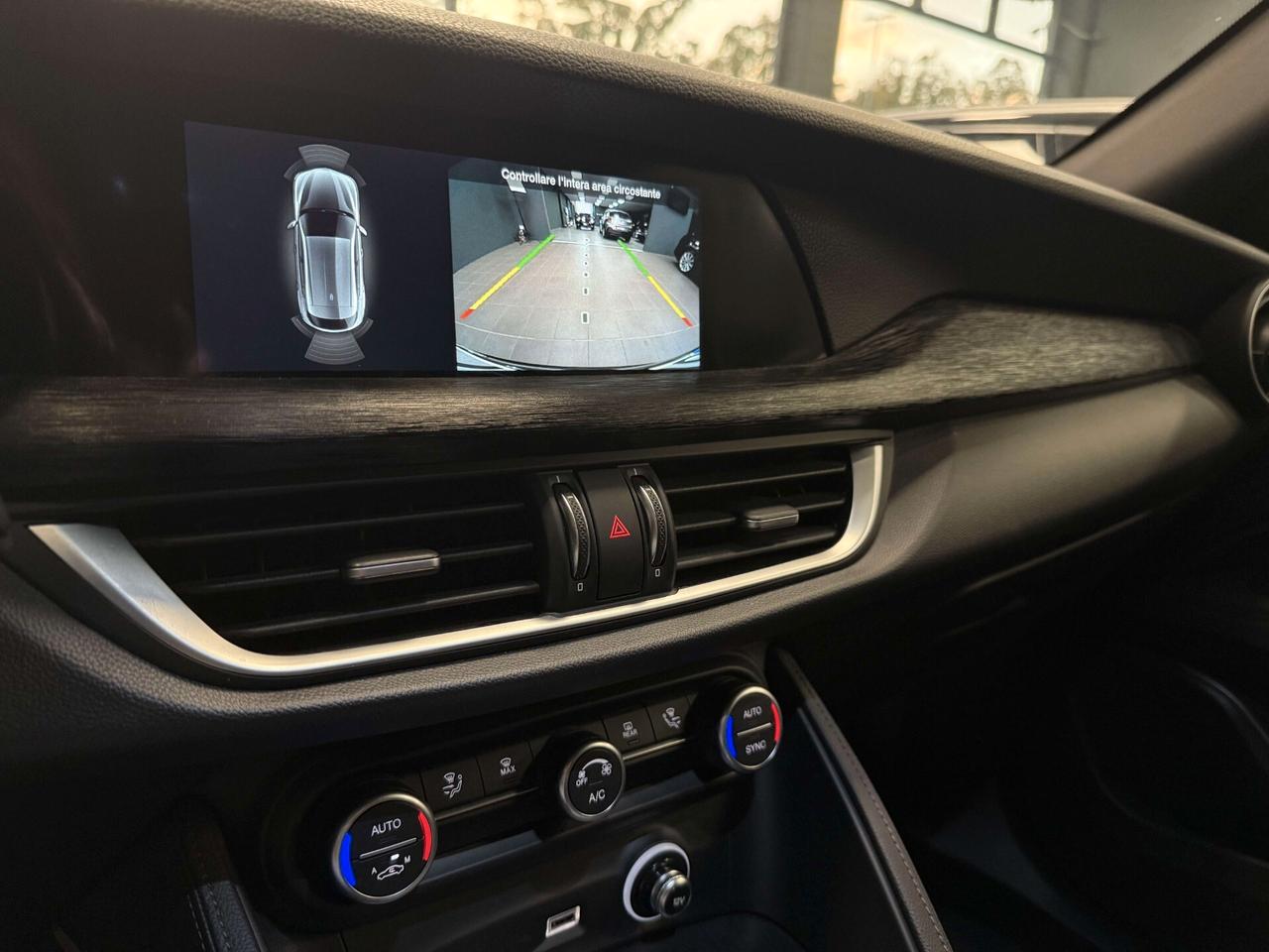 Alfa Romeo Stelvio 2.2 Turbodiesel 190 CV AT8 RWD Q2