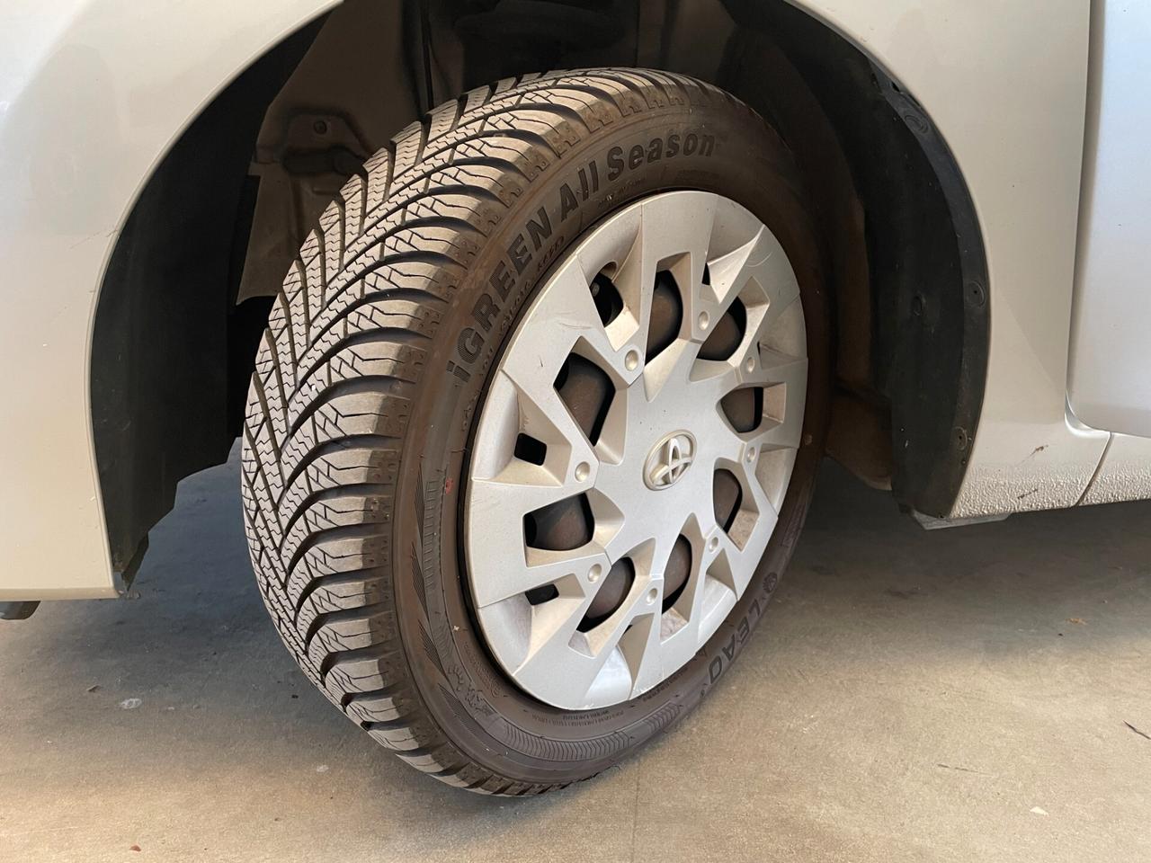 Toyota Aygo Connect 1.0 VVT-i 72CV 5 porte x-business MMT