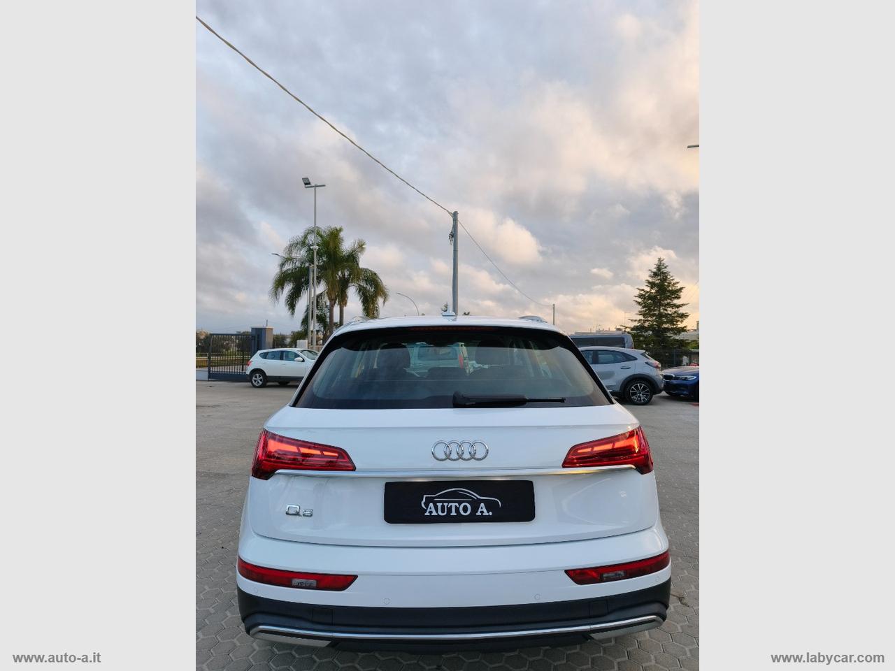 AUDI Q5 35 TDI S tronic Business Advanced