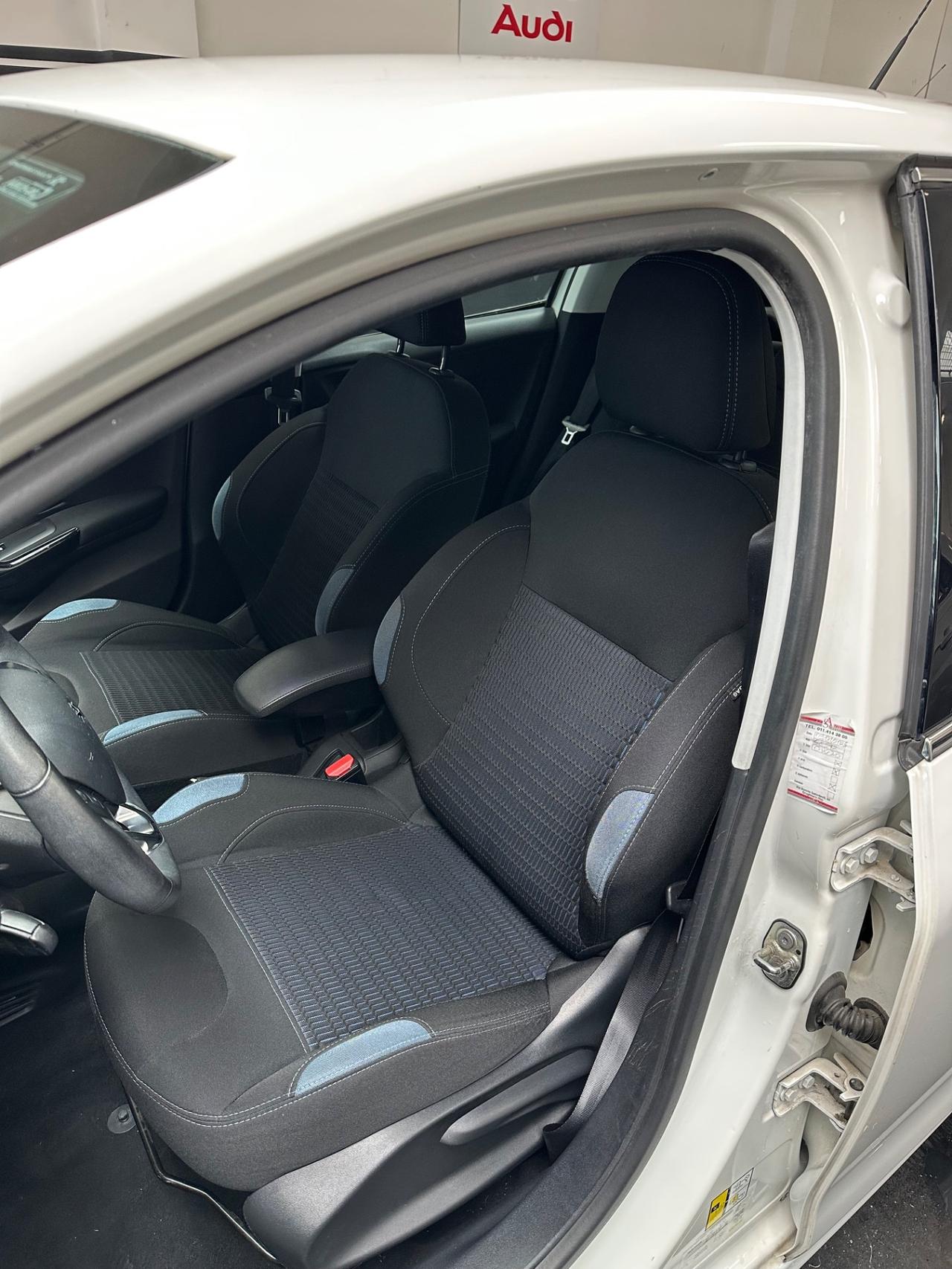 Peugeot 208 1.2 benzina 5 porte Allure