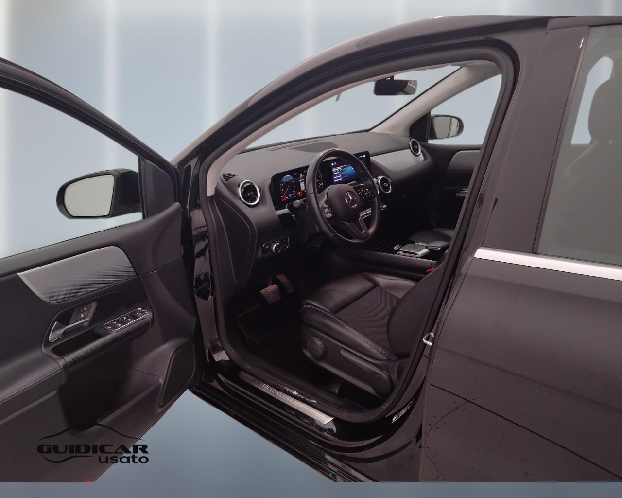 Mercedes-Benz Classe B - W247 2018 - B 180 d Sport auto