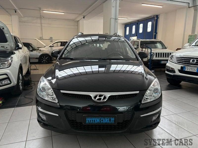Hyundai i30 AUTO PER COMMERCIANTI i30 CW 1.6 CRDi VGT 16V 90CV Active