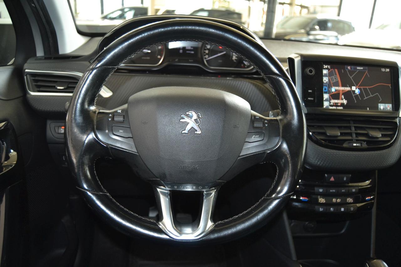 Peugeot 208 BlueHDi 75 5P Allure Navi/UniPRO/KMDOC