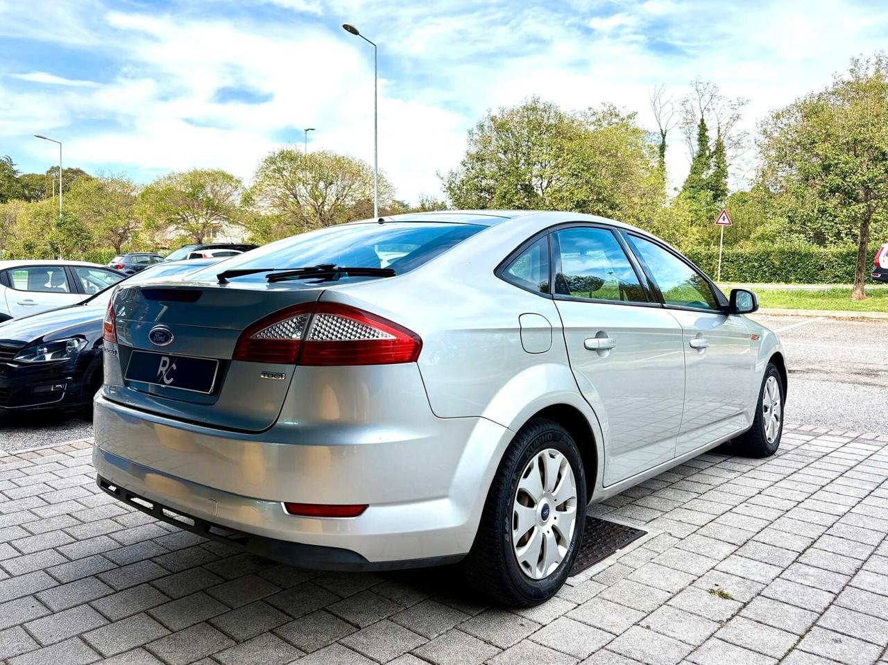 Ford Mondeo 2.0 TDCi 140 CV 5 porte Titanium DPF