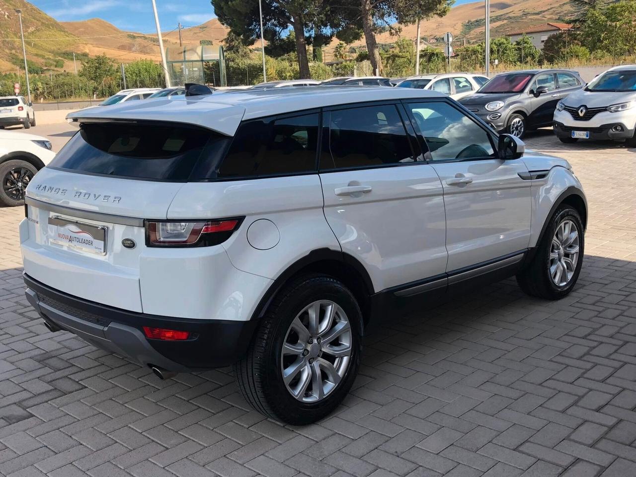 Land Rover Evoque 2.0 TD4 180 CV SE 2017