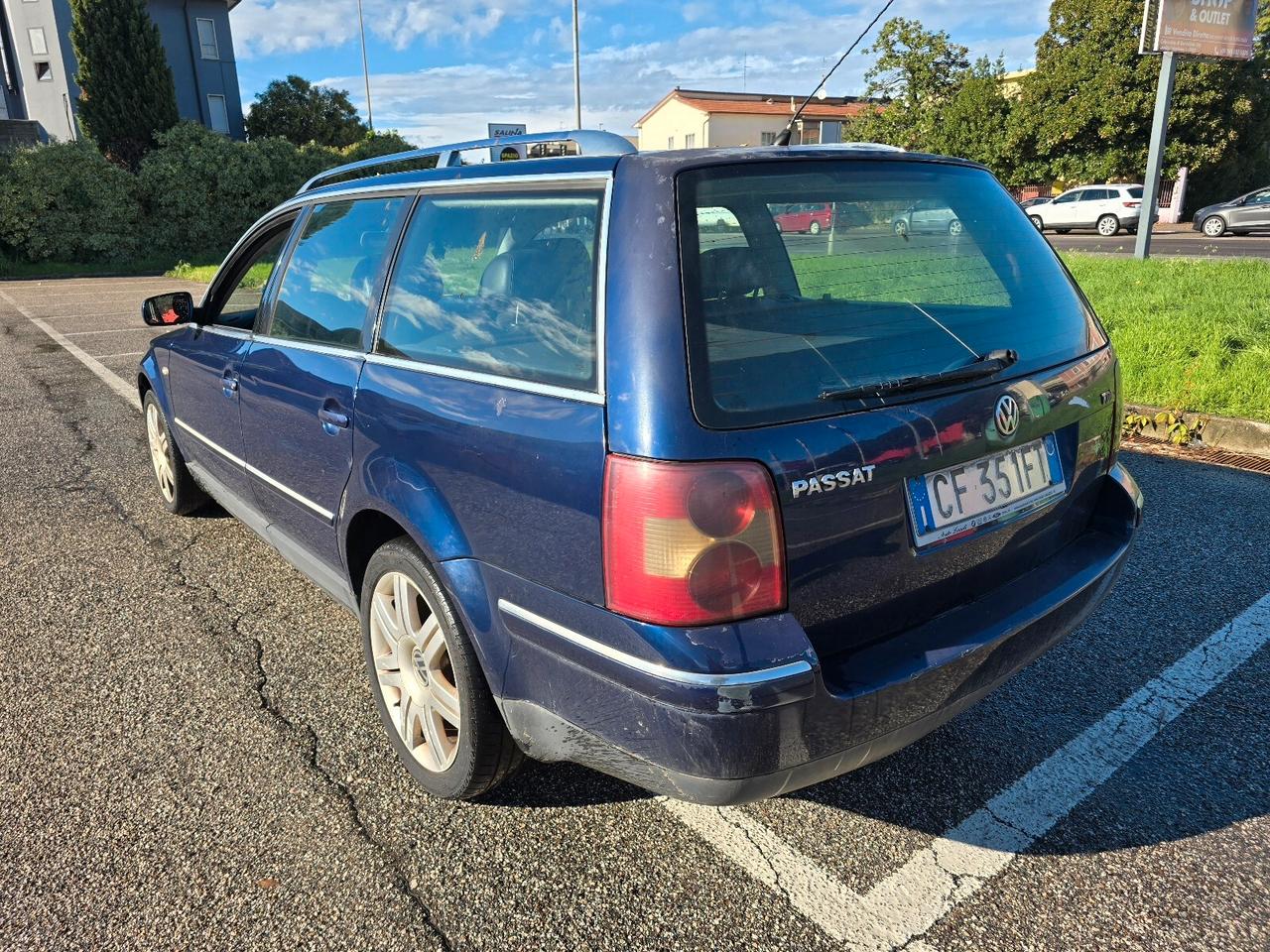 Volkswagen Passat 1.9 TDI/130 CV cat Var. H.line