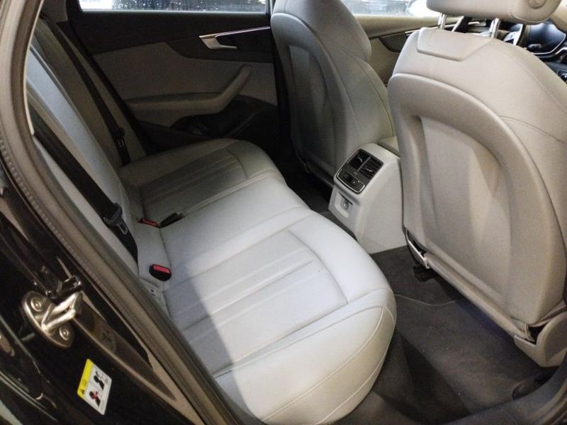 Audi A4 Allroad Quattro 40 TDI S-Tronic Identity Contrast Full Optional €11600