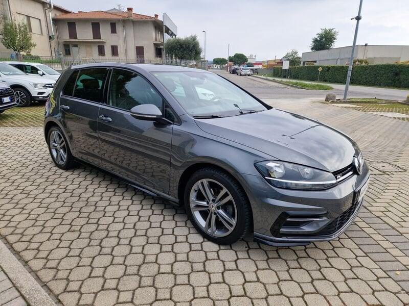 Volkswagen Golf 1.0 TSI 115 CV 5p. Sport BlueMotion Technology R-LINE