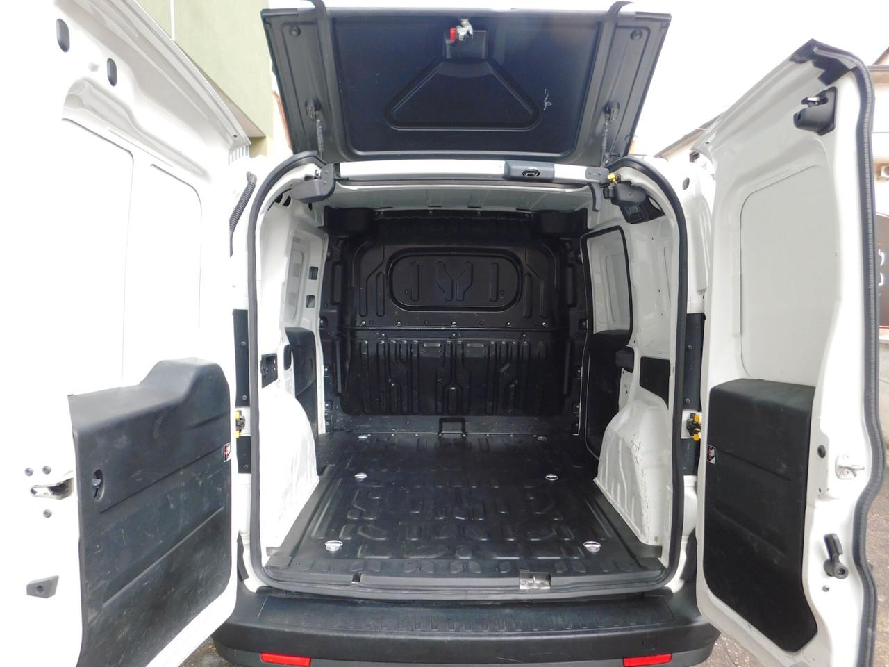 Doblò 1.6 Mjt 120Cv Euro6 TETTO GIRAFFA 2021