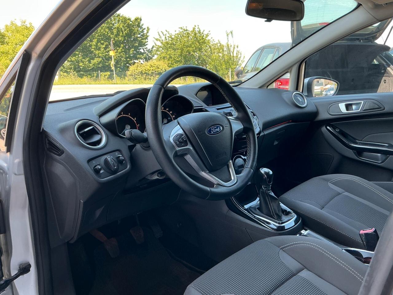 Ford Fiesta 1.4 GPL Neopatentati