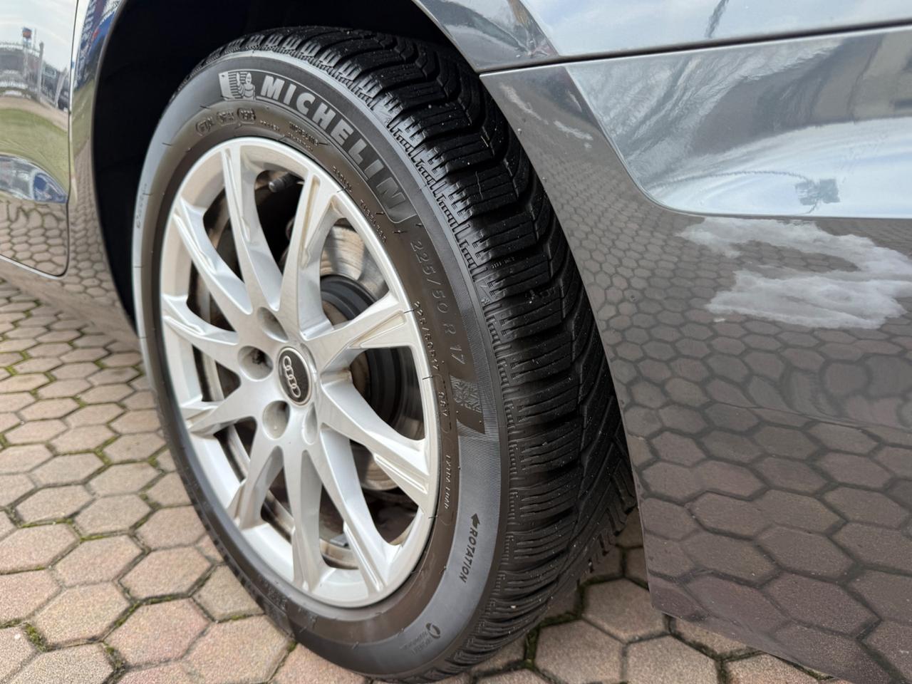 Audi A4 Avant 40 TDI S tronic Business