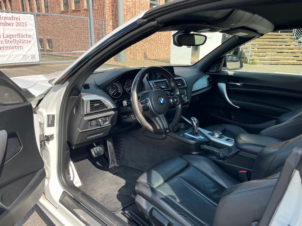 Bmw 220i Cabrio Msport aut.