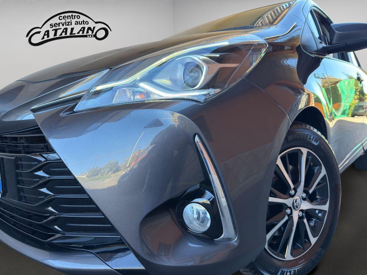 TOYOTA - Yaris - 1.5 Hybrid 73CV 5p.Trend "Platinum Ed."