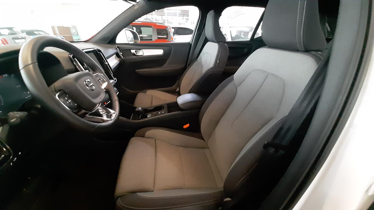 Volvo XC40 T5 Recharge Plug-in Hybrid automatico Core