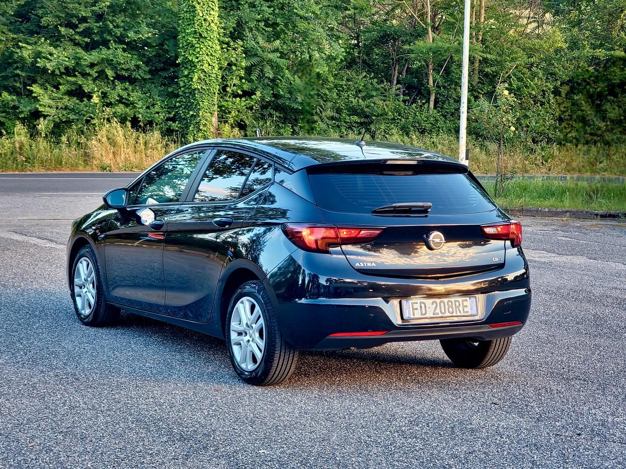 Opel Astra 1.6 CDTi 110CV Start&Stop 5 porte Innovation 2016-E6 NEO