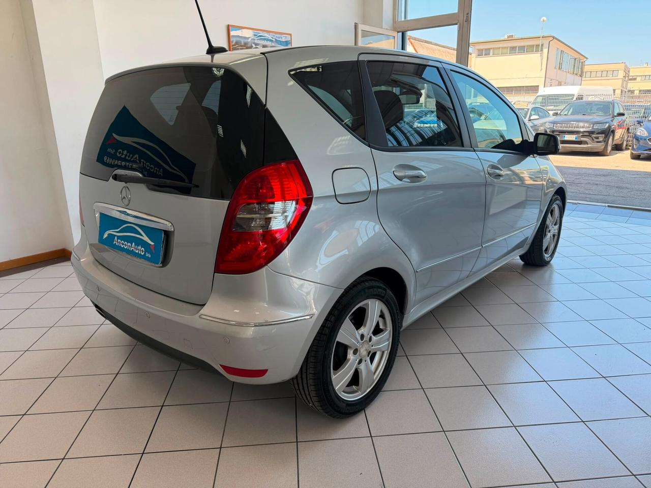 Mercedes A 160 1.5B X NEOPATENTATI 2010