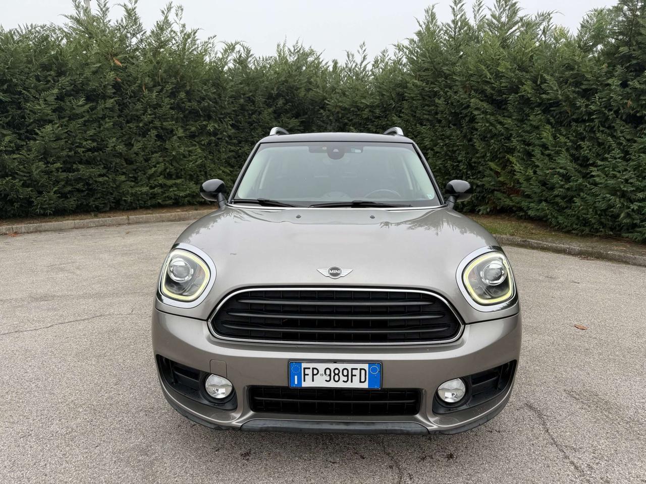 MINI Cooper D Countryman Mini Countryman F60 2017 2.0 Hype auto