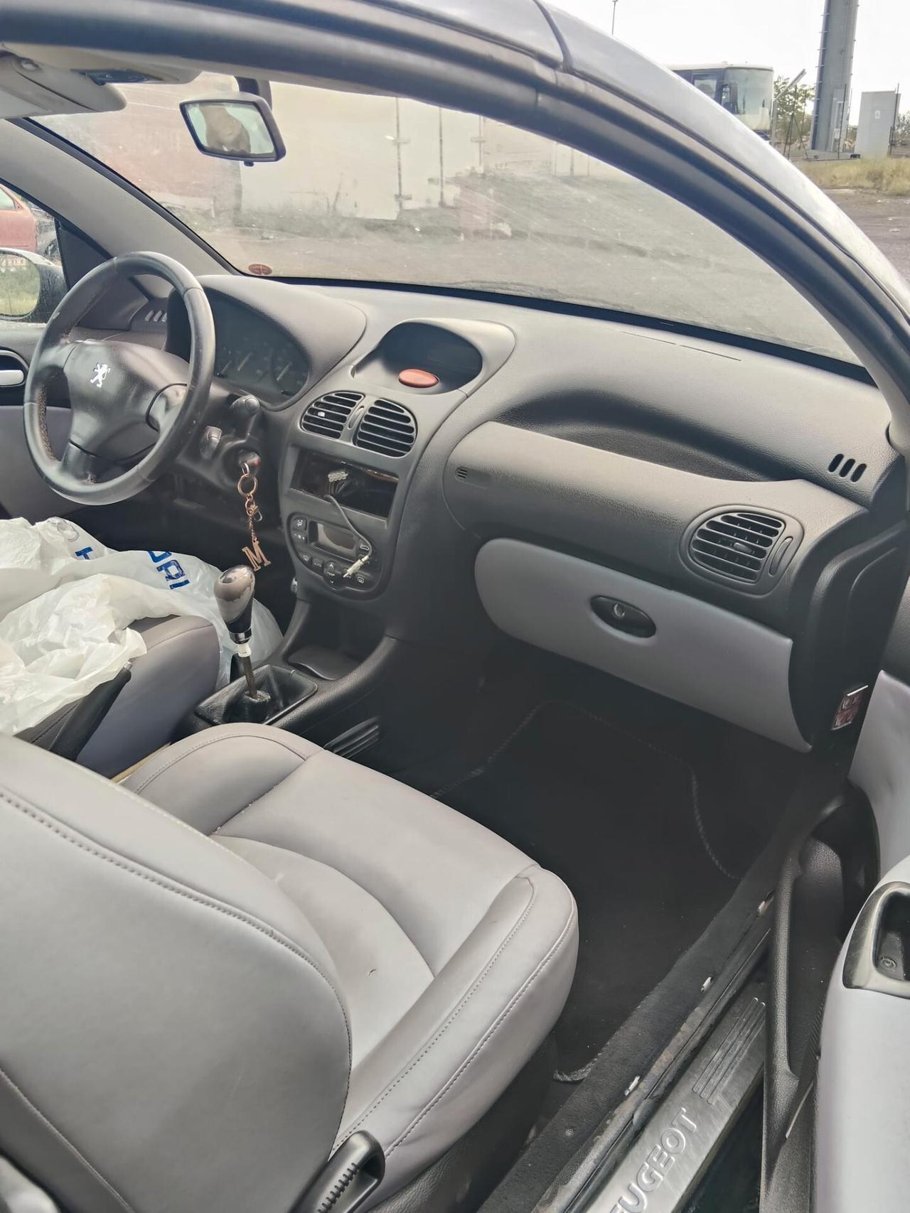 Peugeot 206 1.6 16V CC