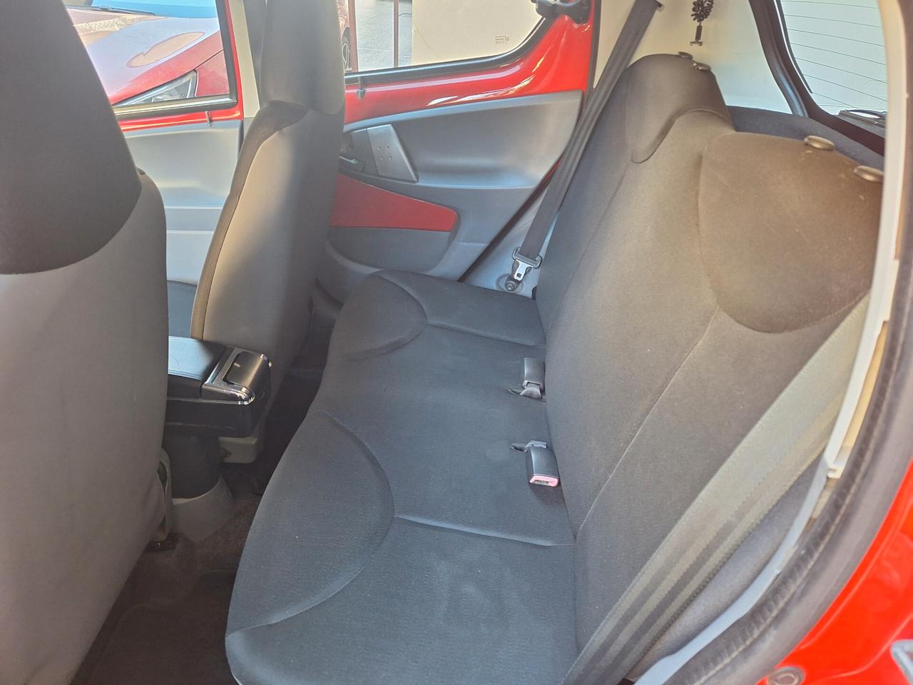 Toyota Aygo 1.0 12V 5 porte