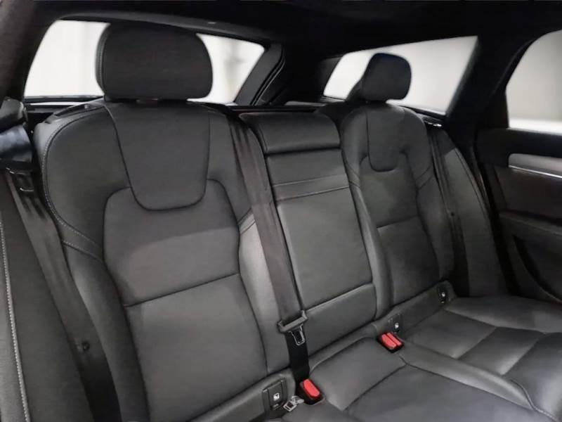 Volvo V90 Cross Country 2.0 B5 Business Pro AWD Geartronic