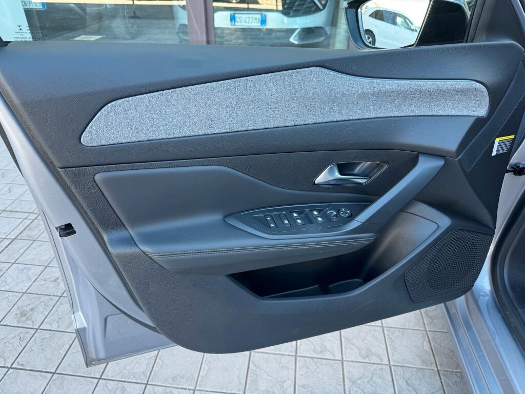 Peugeot 308 1.5 Bluehdi Allure S&s 130cv Eat8