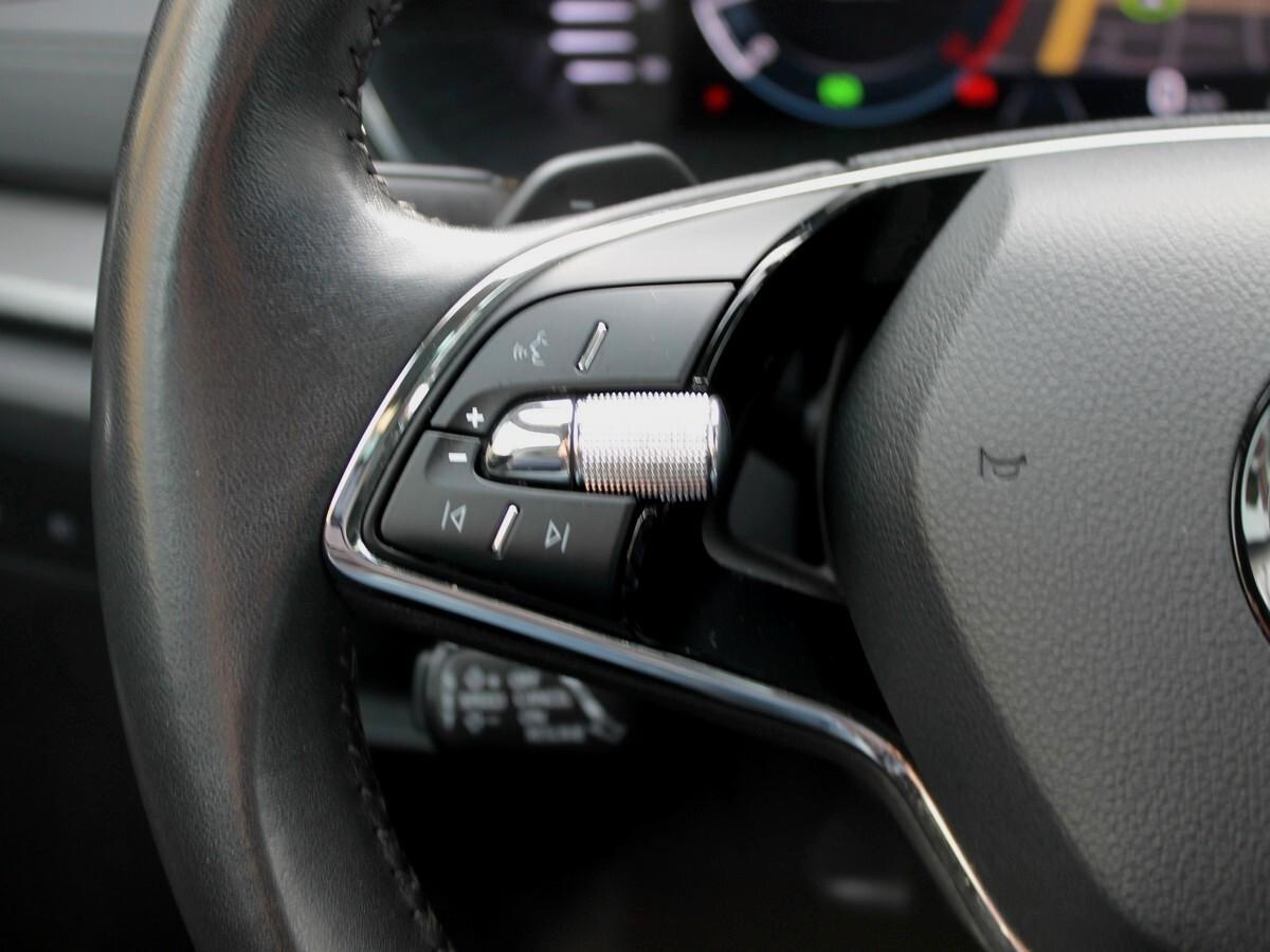 Skoda Octavia 2.0 TDI EVO SCR 150 CV DSG Wagon Executive UNIPRO IVA DEDUCIBILE