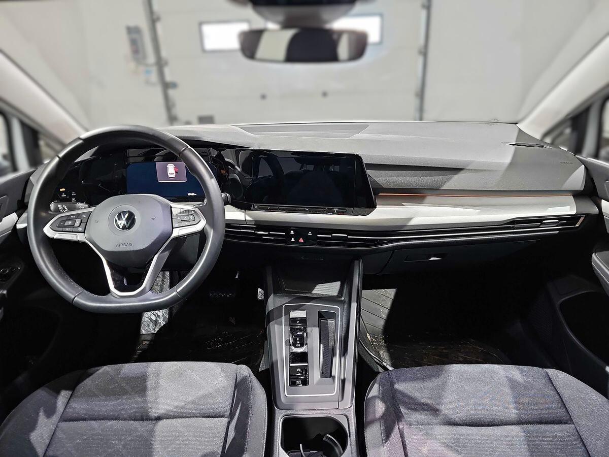 VOLKSWAGEN GOLF 8 TGI DSG VARIANT METANO (IVA DEDUCIBILE)