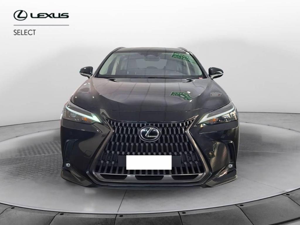 Lexus NX 2.5 Hybrid Premium 4WD e-CVT