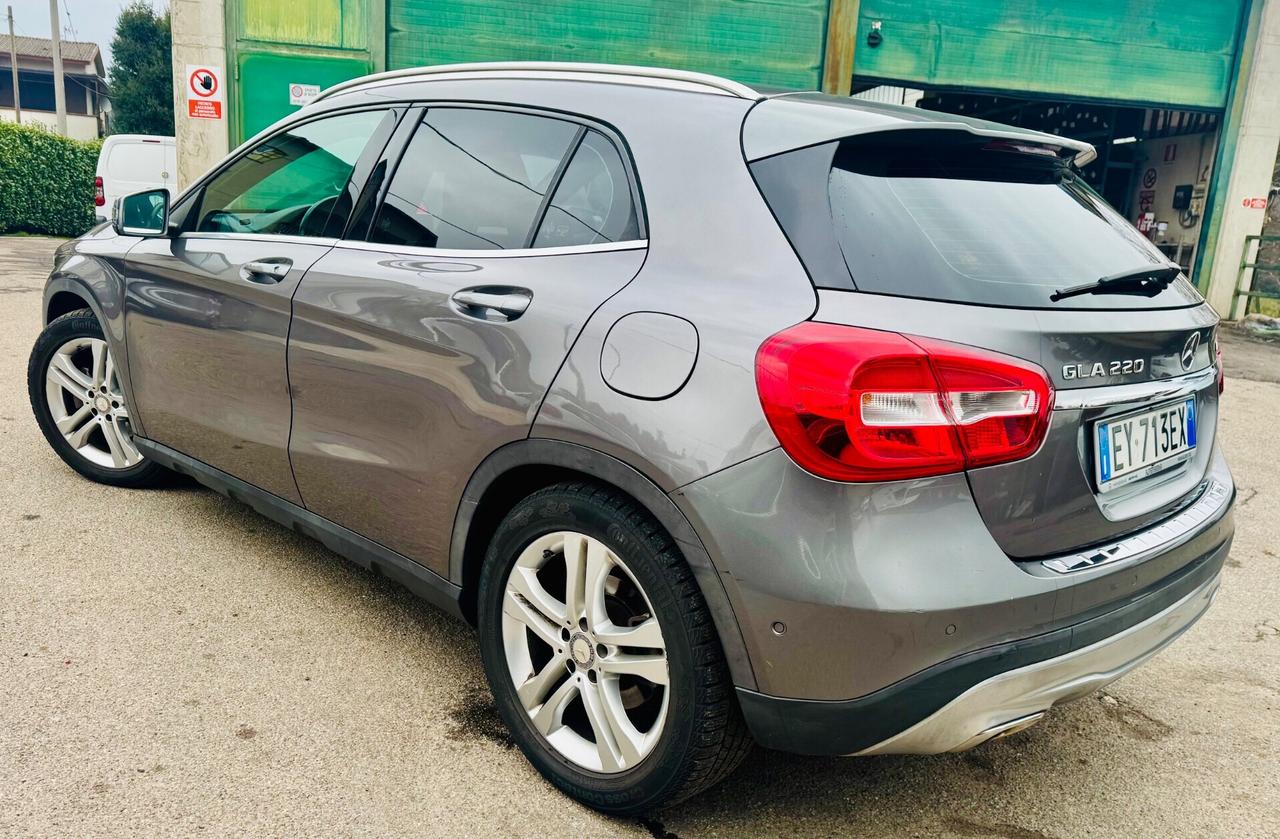 Mercedes-benz GLA 220 CDI Automatic Premium