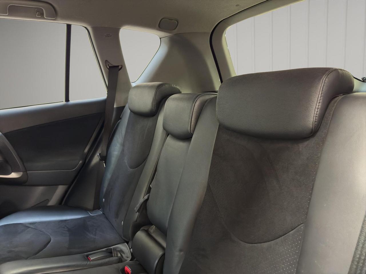 Toyota RAV4 Crossover 2.2 d-4d Exclusive 150cv