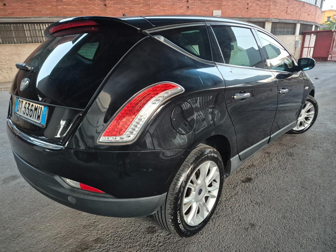 LANCIA DELTA 1.6 M.JET NUOVISSIMA DI TUTTO 2010