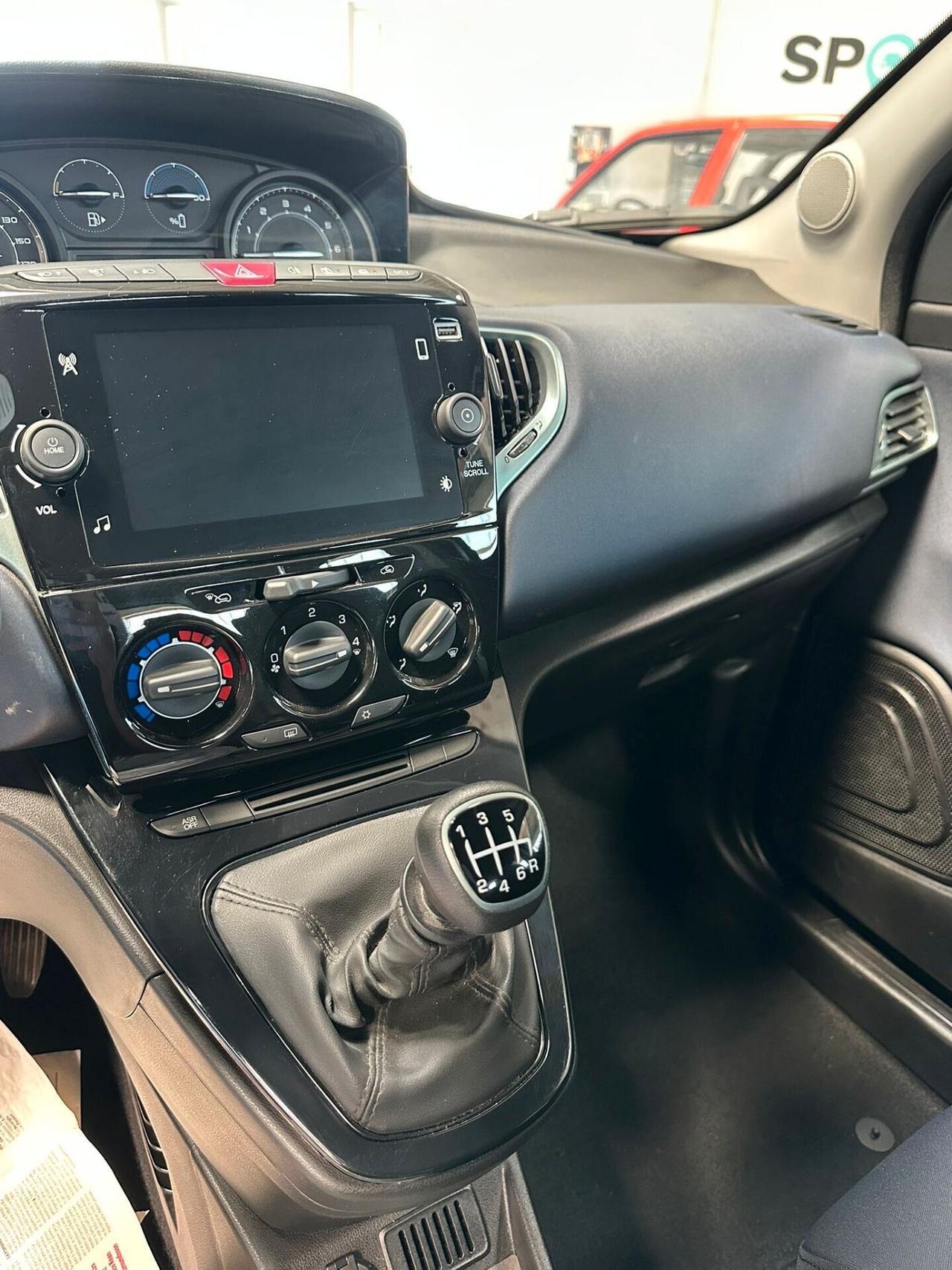 Lancia YPSILON 1.0 Platino 2024 FULL OPTIONAL