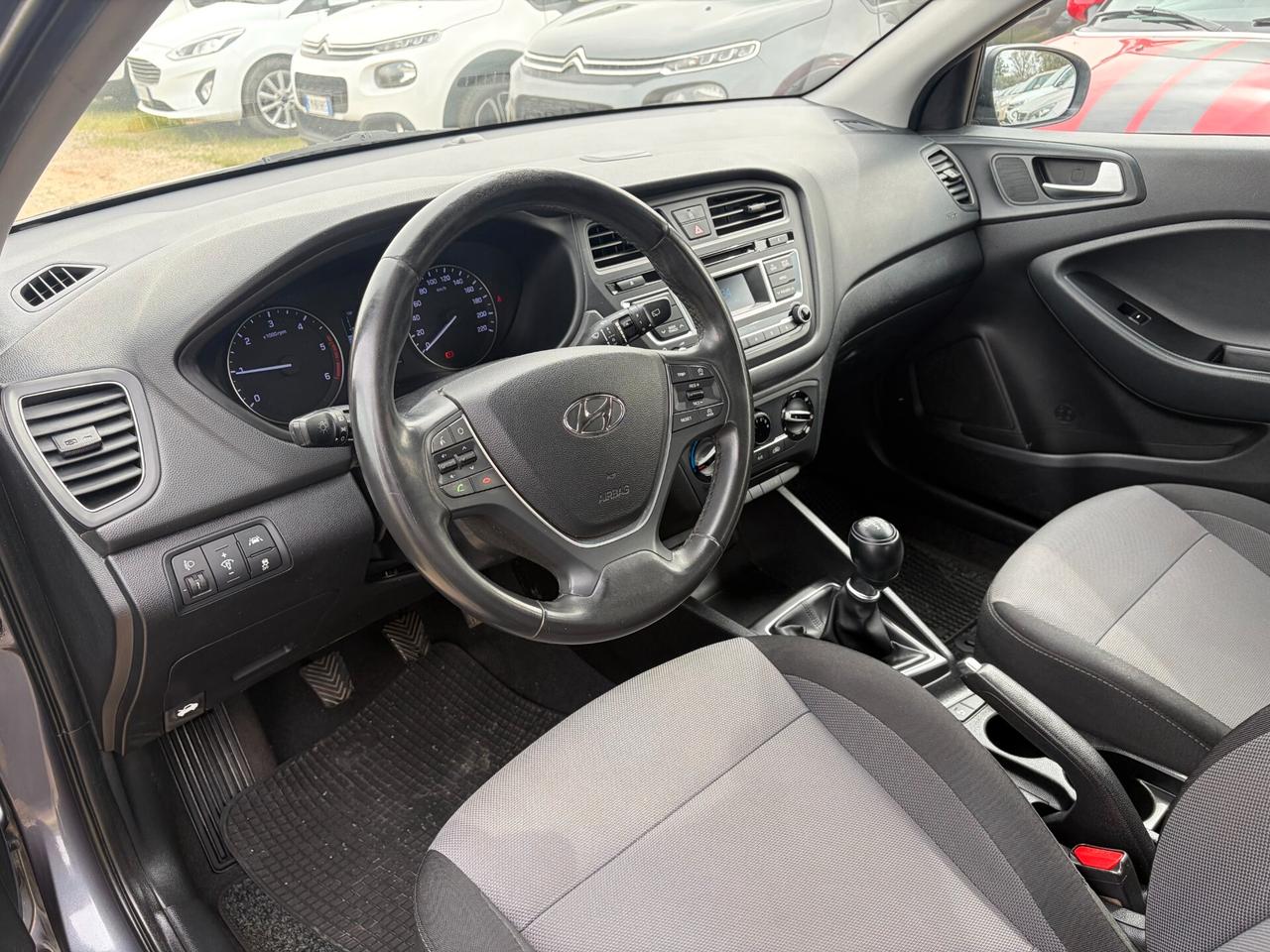 HYUNDAI I20 1.1 CRDI ANNO 2017 134.000 KM GARANTITA