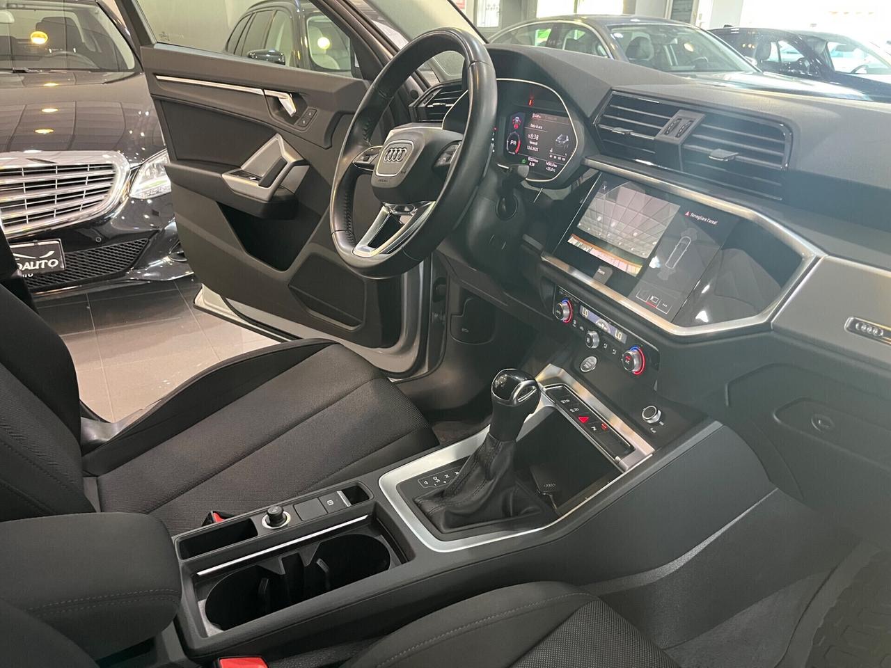 Audi Q3 35 2.0 tdi Business s-tronic 92.000 KM!!