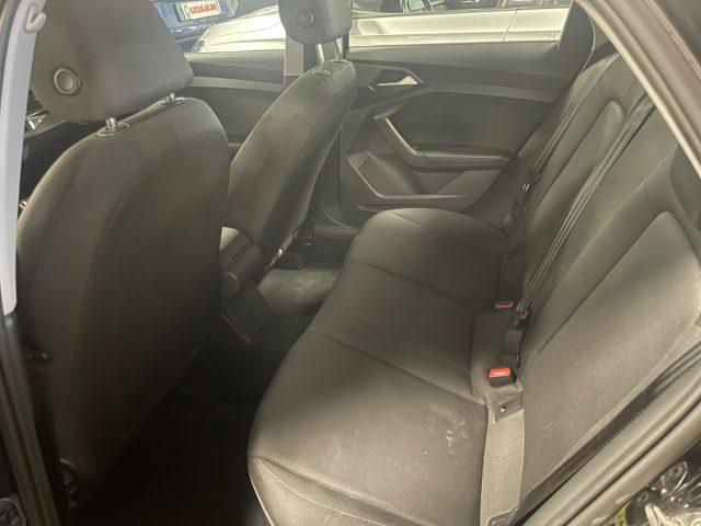 AUDI A1 SPORTBACK 30 TFSI S tronic Admired LED