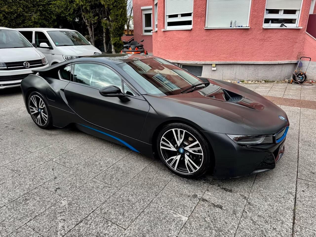 Bmw i8 Coupé xDrive *Display Key*HUD*360°*20 pollici
