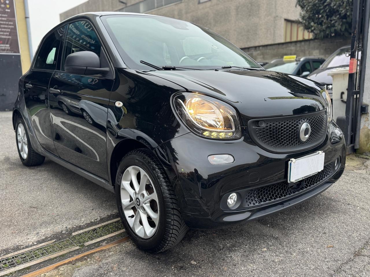 Smart ForFour 70 1.0 Prime