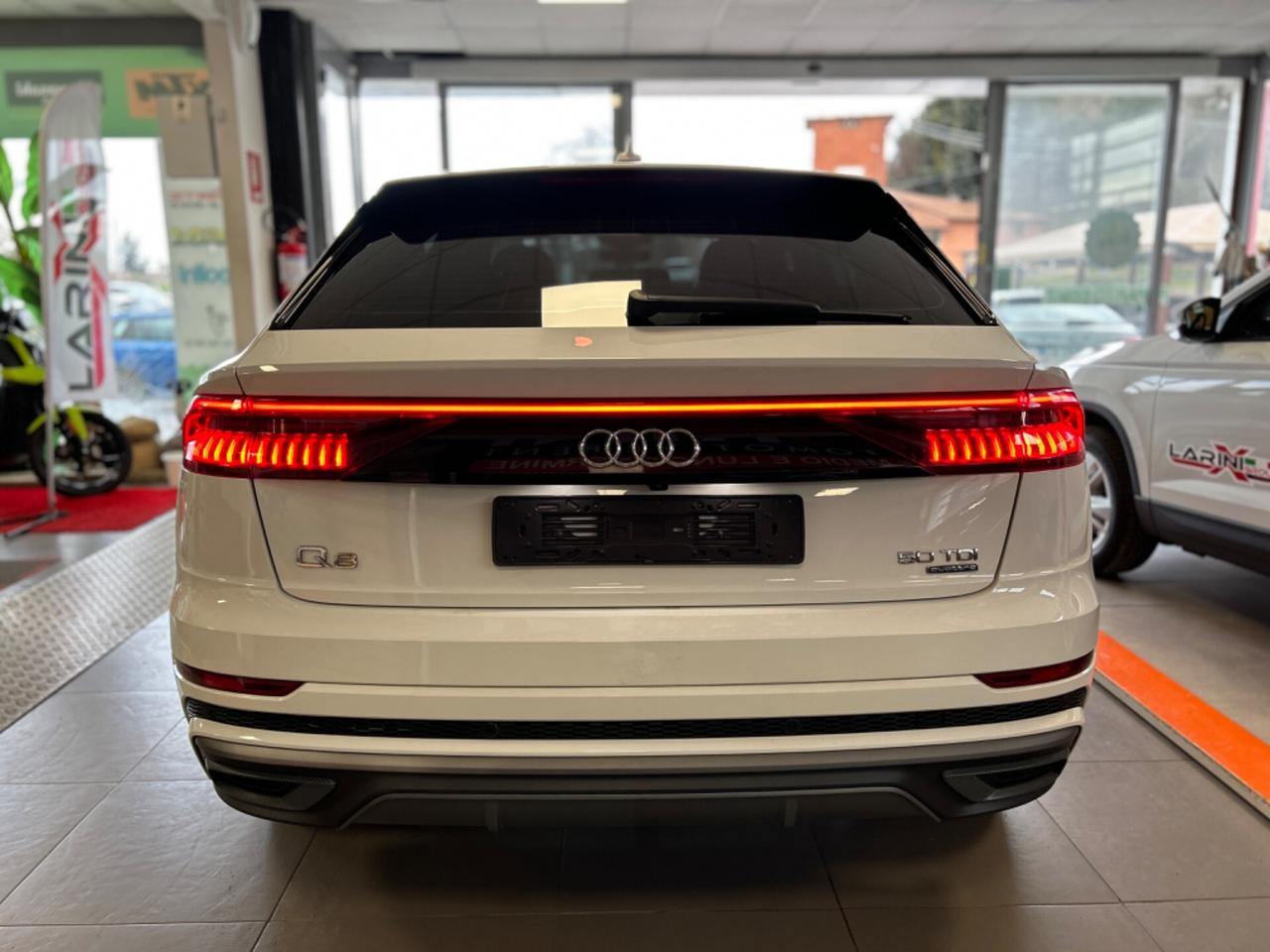 Audi Q8 50 TDI 286 CV quattro tiptronic Sport