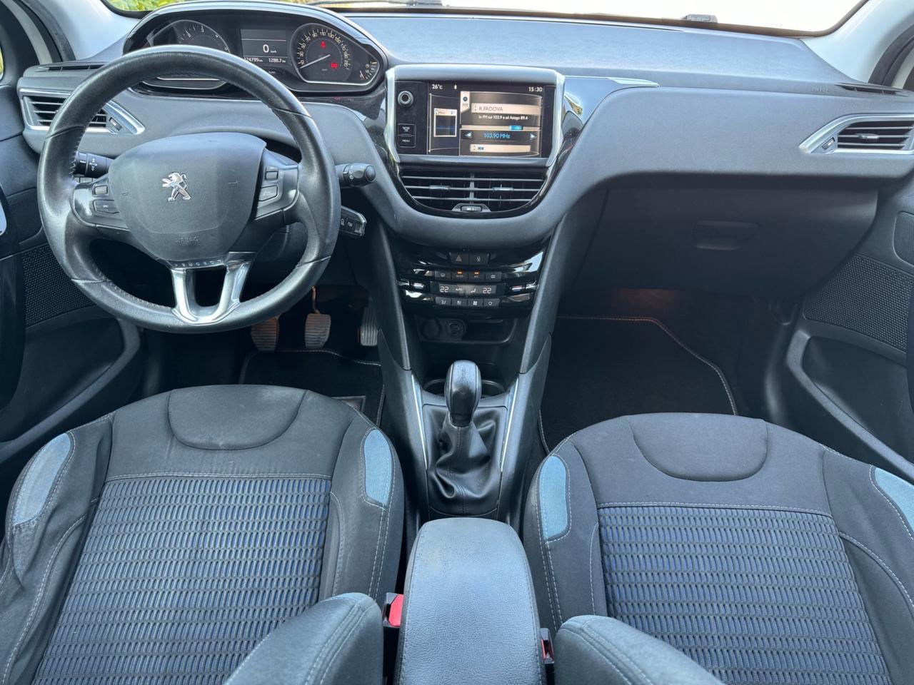 Peugeot 208 1.4 HDi 68 CV 5 porte Allure