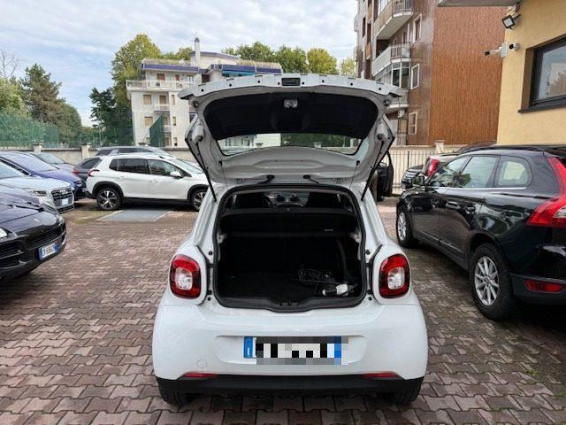 SMART ForFour EQ Prime TETTO PANORAMICO