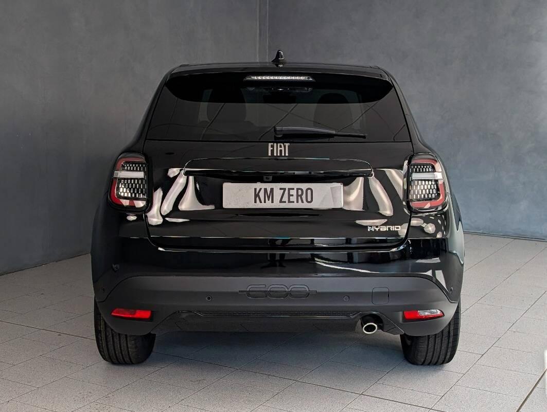 Fiat 600 1.2 hybrid La Prima 110cv auto