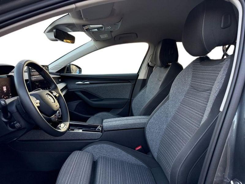 Skoda Superb IV 2024 Wagon Wagon 2.0 tdi Selection 150cv dsg