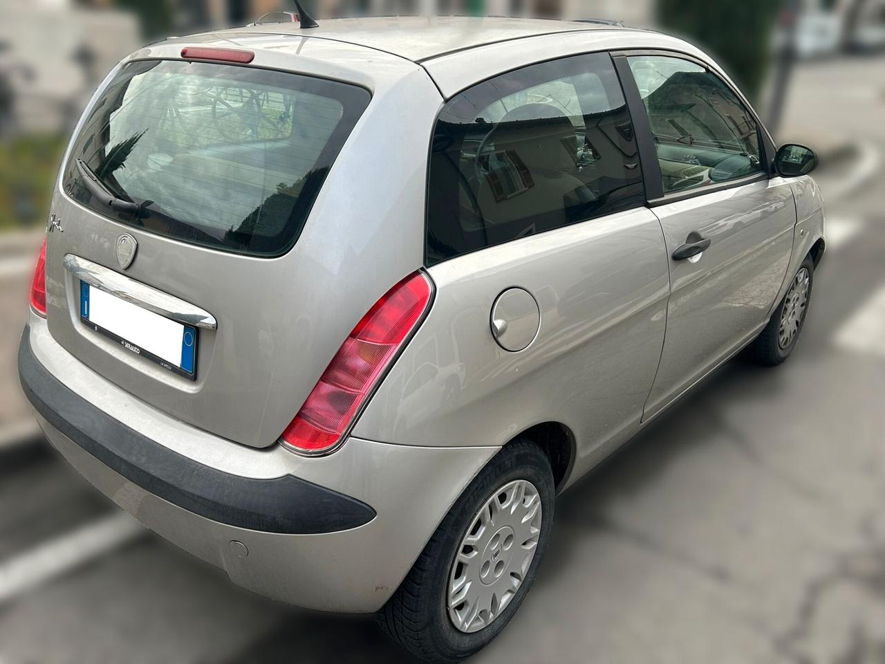 Lancia Ypsilon 1.2 8v - ANCHE PER NEOPATENTATI