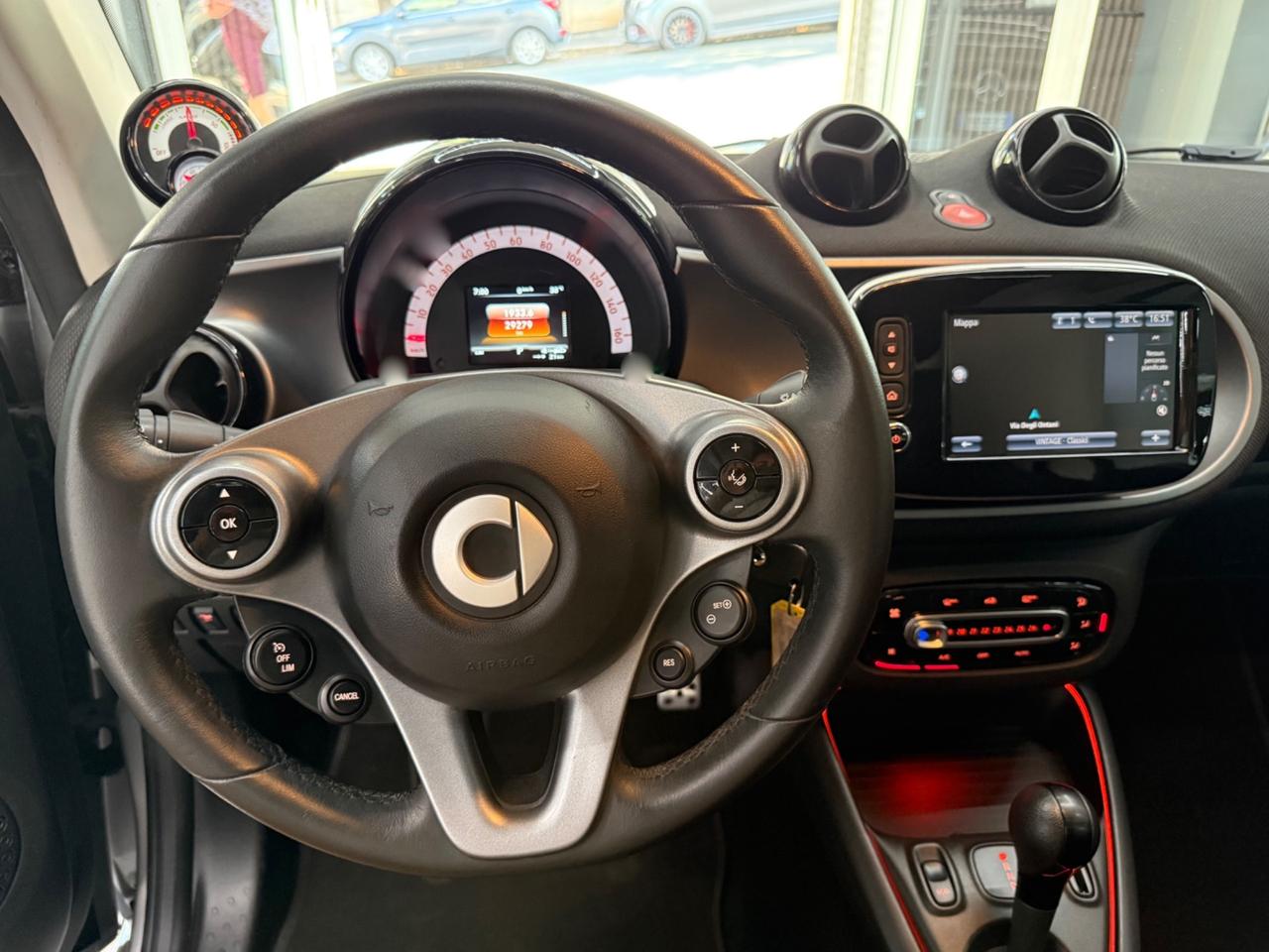 Smart ForTwo EQ Ushuaïa NAVI KAMERA Pronta consegna !!