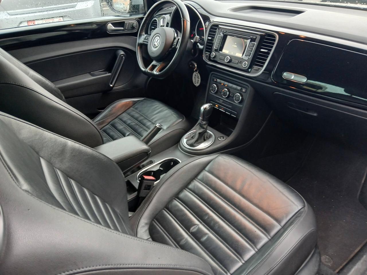 Volkswagen Maggiolino 2.0 TSI DSG Sport