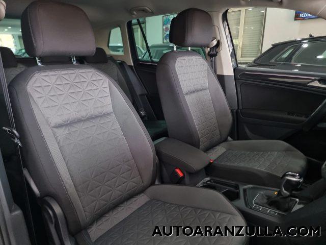 VOLKSWAGEN Tiguan NEW 2.0 TDI 150CV SCR DSG Life - Fari a Led