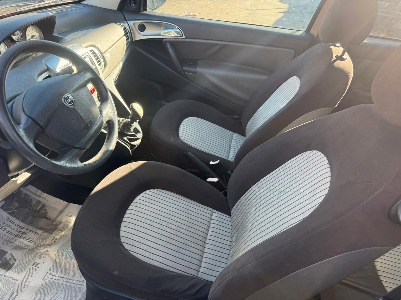 Lancia Ypsilon 1.2 Argento