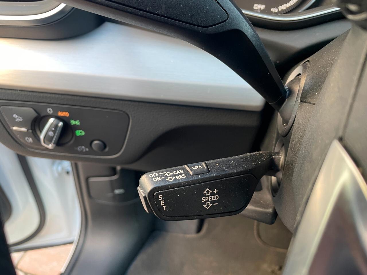 Audi Q5 55 TFSI e quattro S tronic line plus